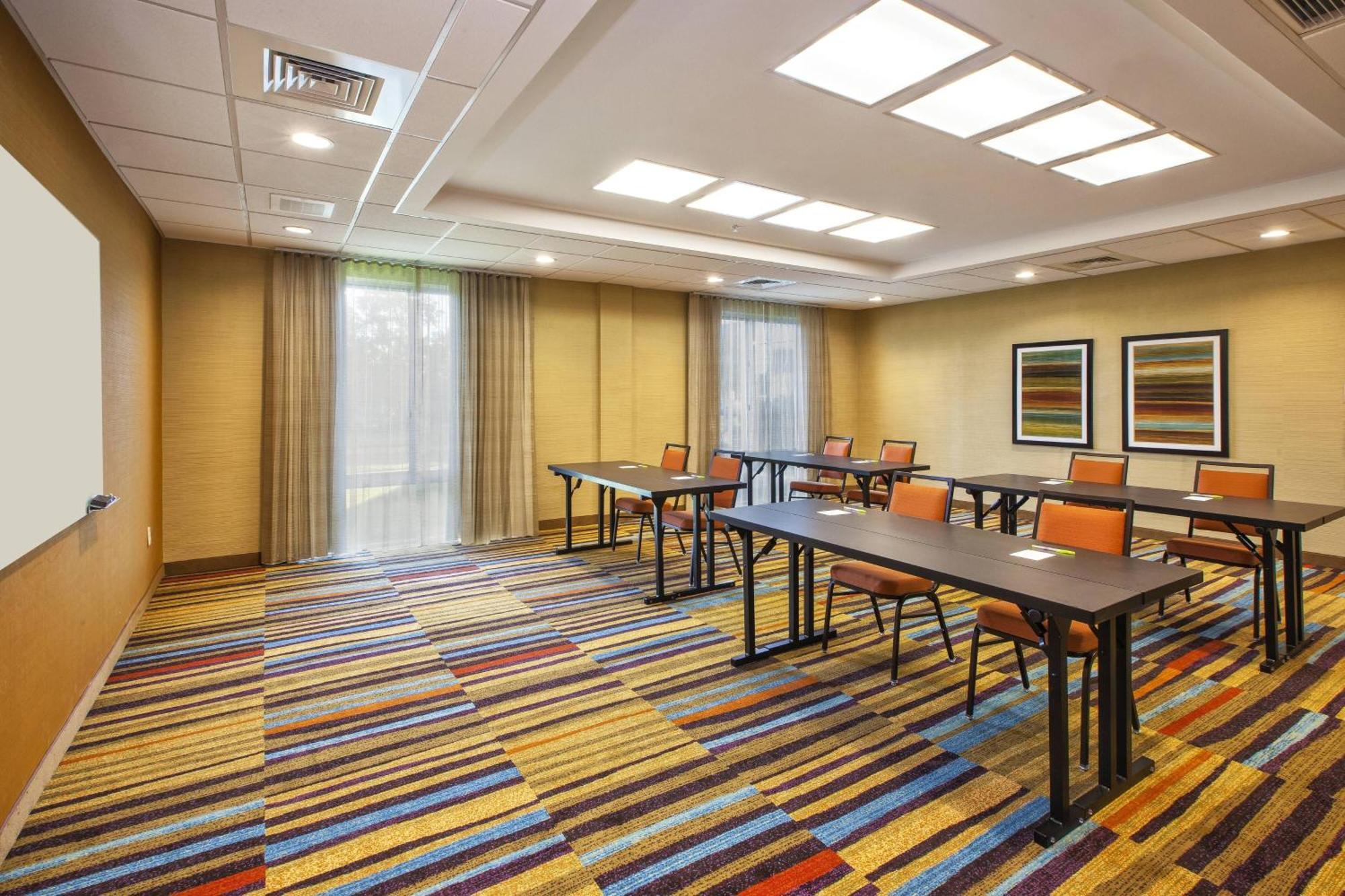 Fairfield Inn & Suites By Marriott Plattsburgh Luaran gambar