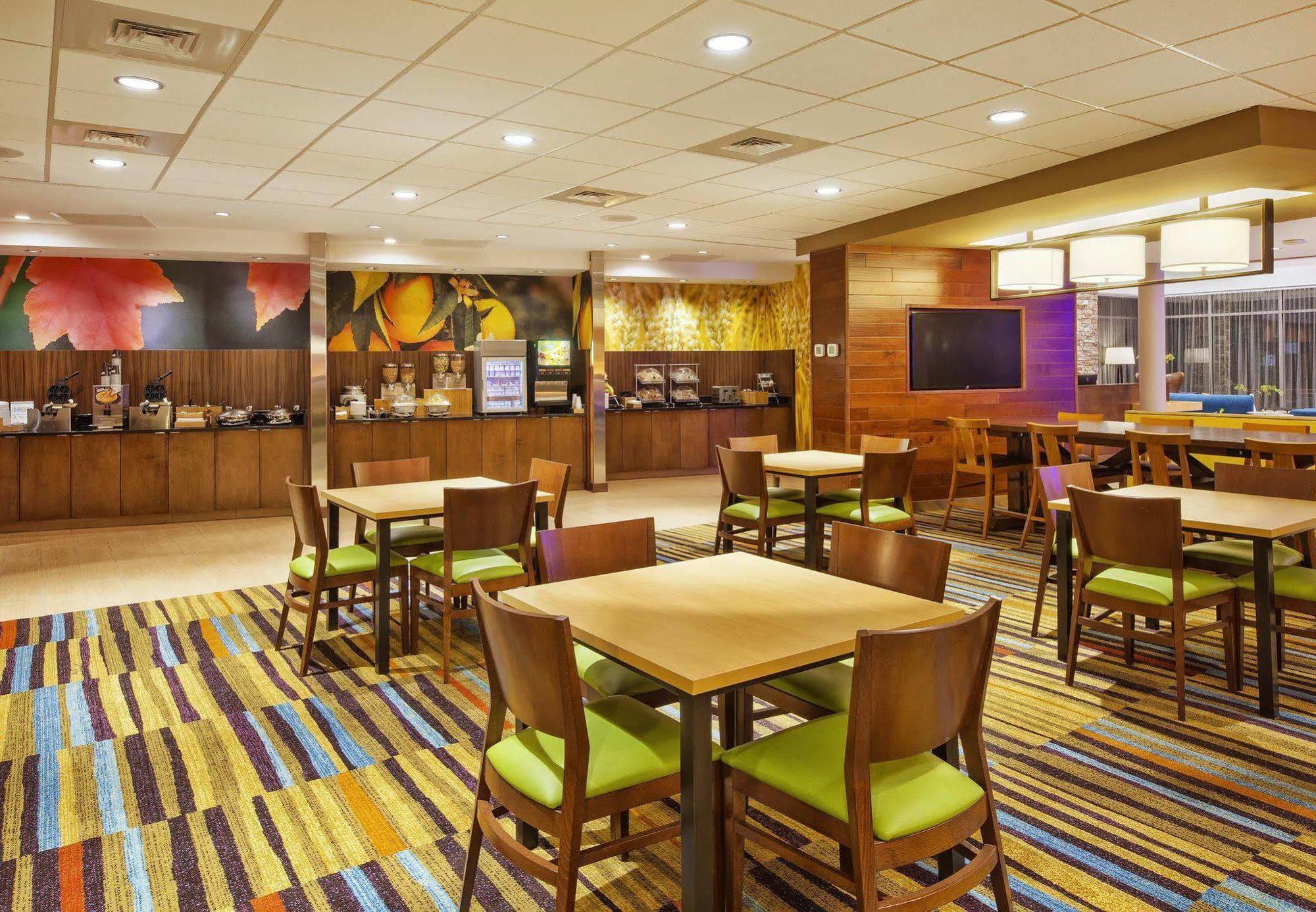 Fairfield Inn & Suites By Marriott Plattsburgh Luaran gambar